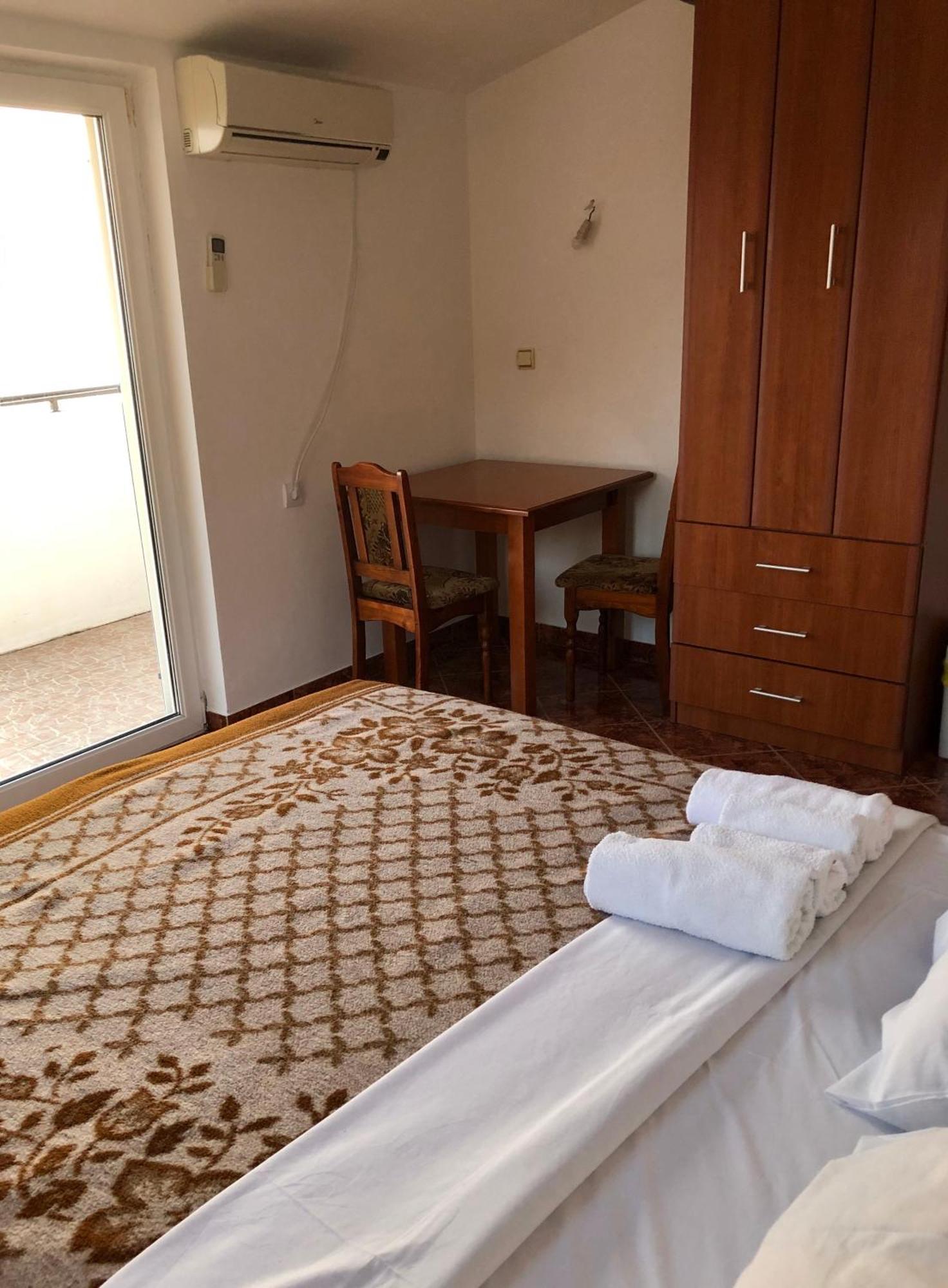 Hotel Kuca Radovic Budva Exterior foto